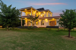 Alaya Stays Raga 2BHK Farmstay with an entertainment lounge